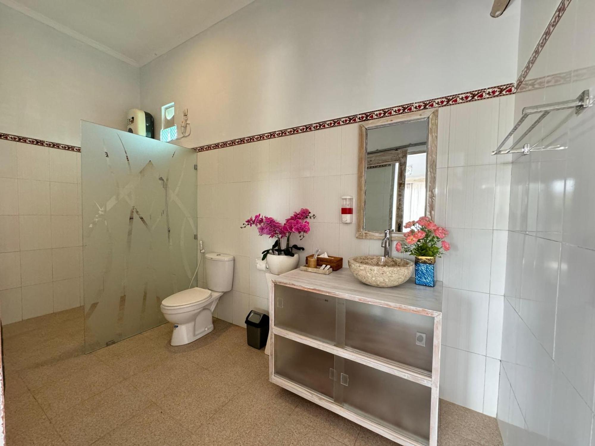 Kaylas Hill Resort Batununggul Экстерьер фото