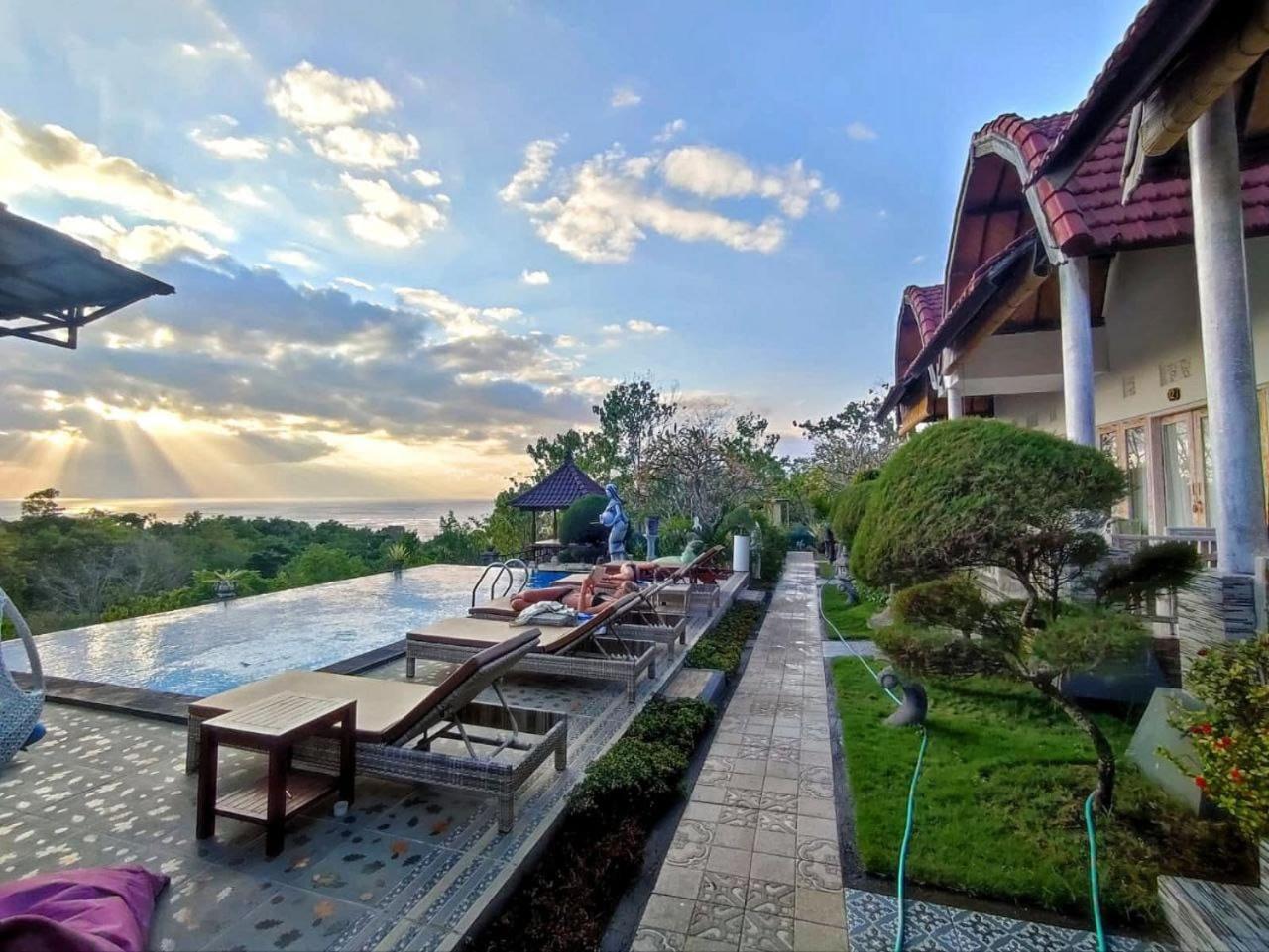 Kaylas Hill Resort Batununggul Экстерьер фото